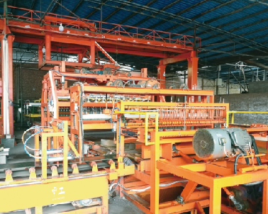 空心磚生産的懸空翻坯設備